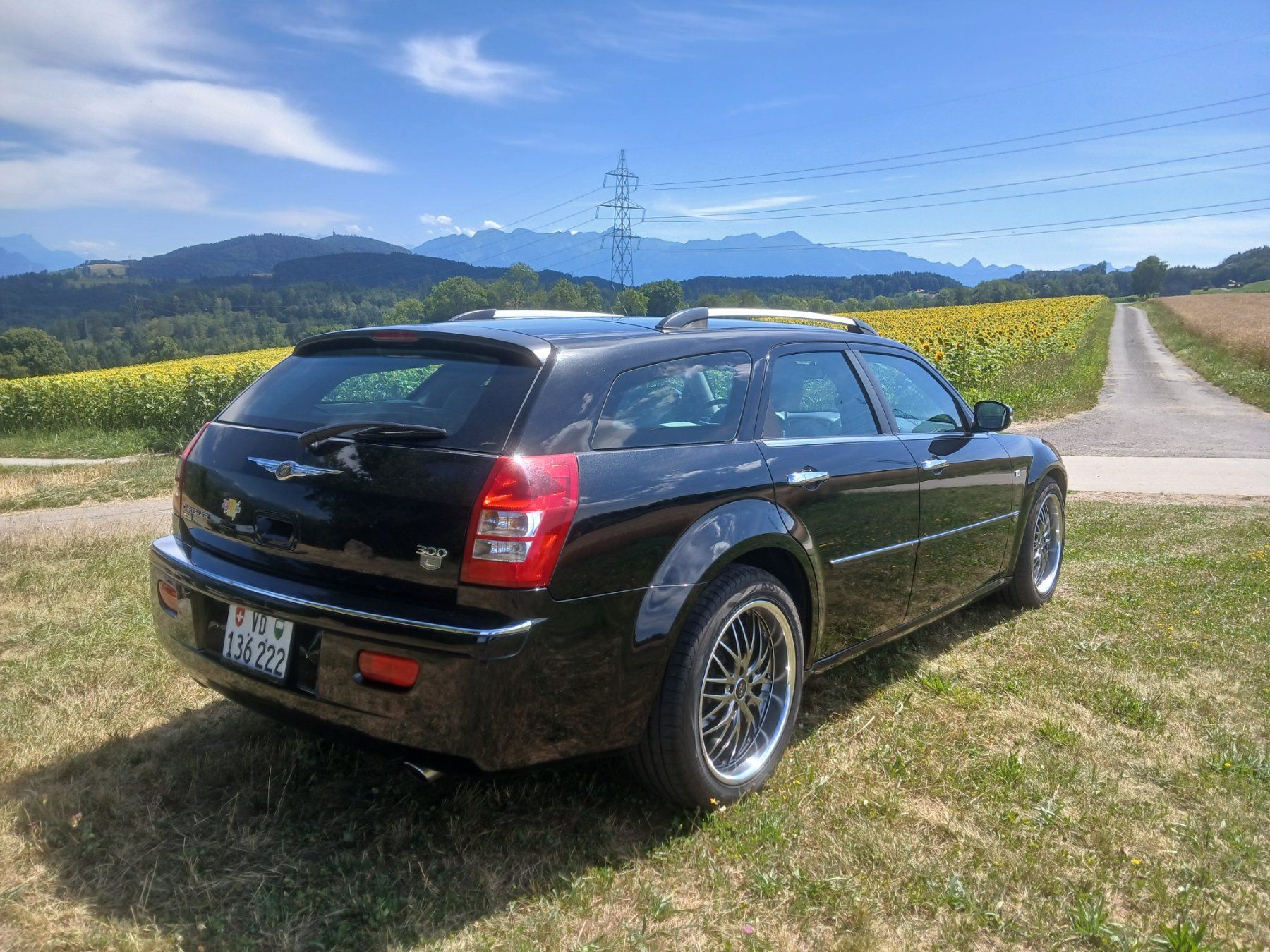 Chrysler Automobili: Chrysler 300 C Touring CRD Expertisée – Usato da Essertes venduto da oliviergehri 3