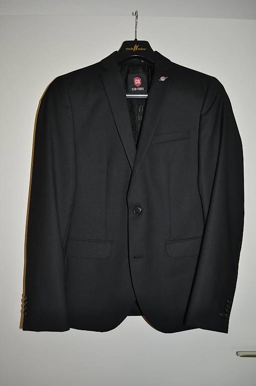 Completi: Herrenblazer – Usato da Istighofen venduto da Ebi.88