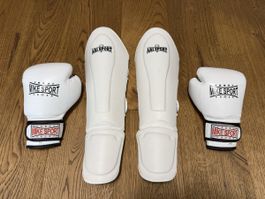 Mike Sport Boxhandschuhe 6 oz + Schienbeinschoner XS –Kinder
