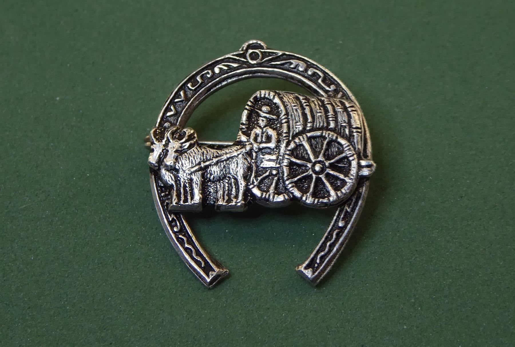 Broschen & Nadeln: Ochsen Karren Brosche 800 Silber – Gebraucht aus Muri AG von silvermouse007