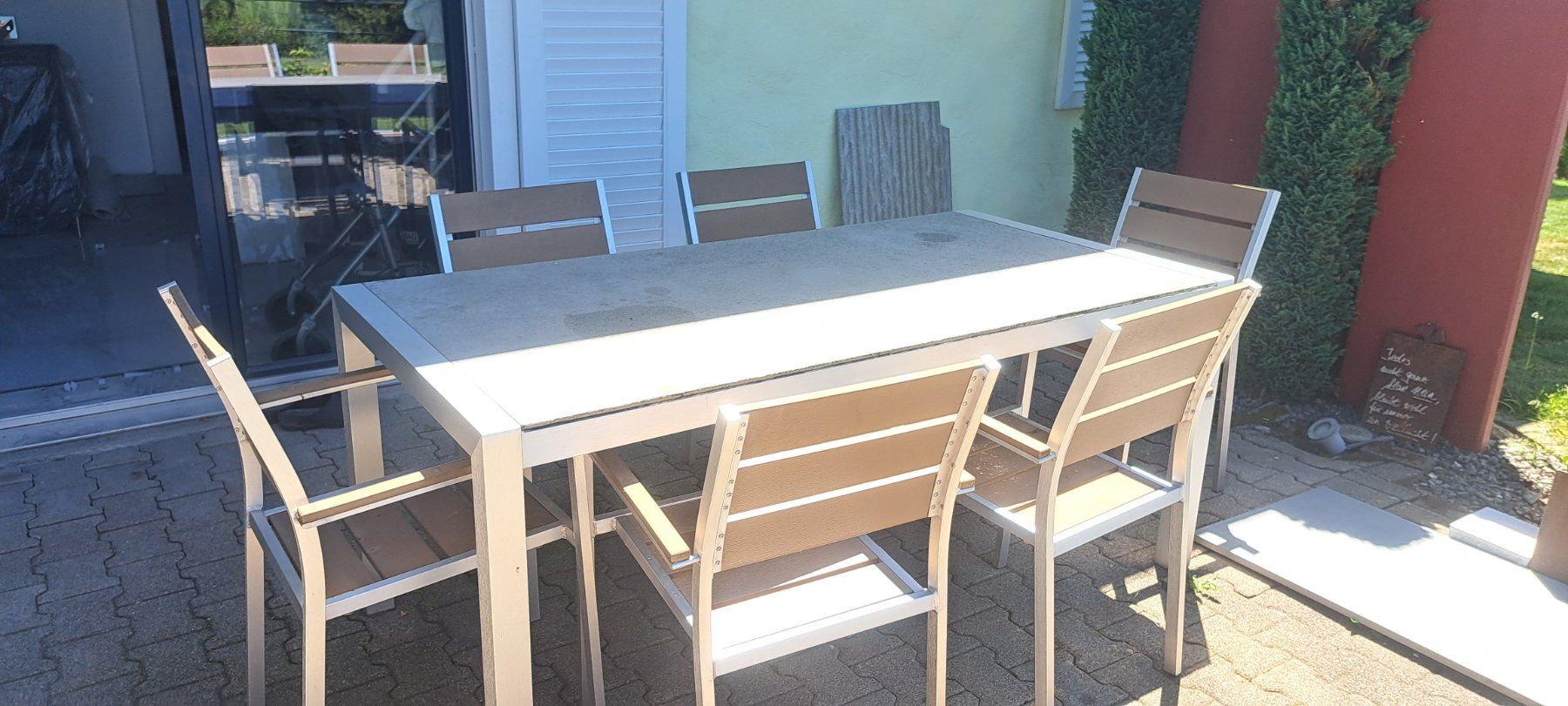 Tavoli: Gartenmöbel Set Tisch mit 6 Stühle Chromstahl – Usato da Siegershausen venduto da Siegershausen1956 1