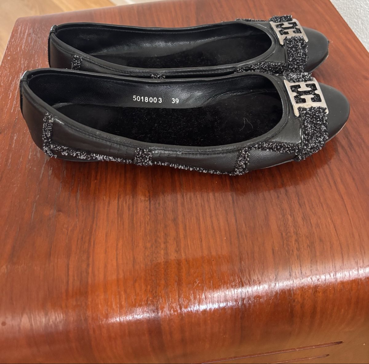 Escada Scarpe da donna: Escada schwarze Ballerinas Gr. 39  – Usato da Wangen ZH venduto da tel_gxb5 1