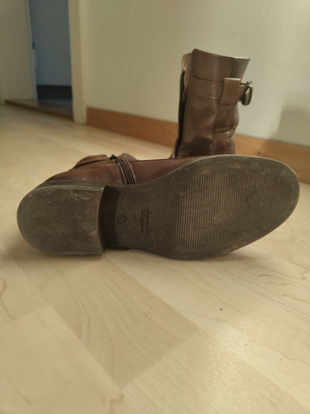 Globus Damenschuhe: Leder Stiefeletten 37 – Gebraucht aus Landquart von gig_jqr7 3