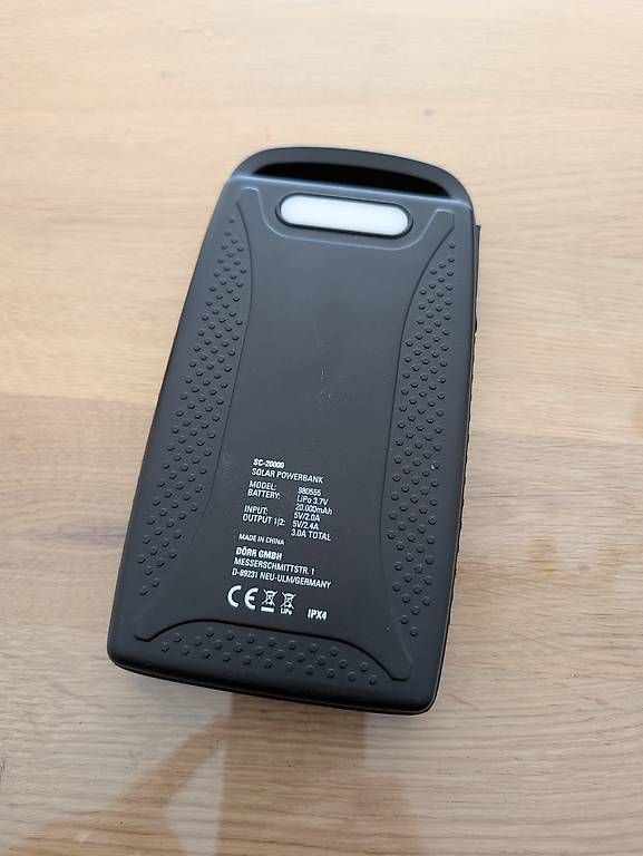 Caricabatterie: Dörr SC-20000 Solar Powerbank – Usato da Brüttisellen venduto da LouBeks 1