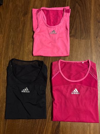 Tennis Tops Adidas, Gr. S, pink und schwarz