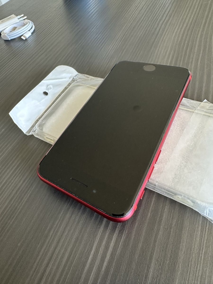 Apple Telefoni cellulari / Smartphones: iPhone SE 2 – Usato da Rickenbach b. Wil venduto da Kth_v8 3