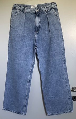 Jean droit Mango Coupe Large, Taille 38/40 NEUF