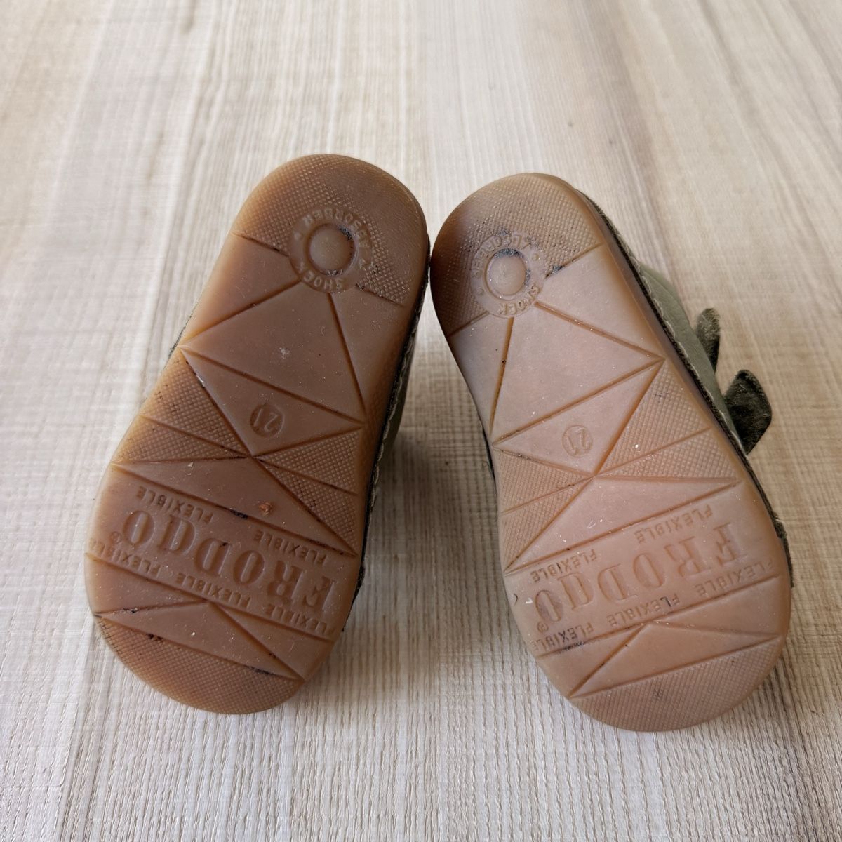 Froddo Scarpe da uomo: Froddo Lernlaufschuhe – Usato da Hinteregg venduto da nat_n8pg 1