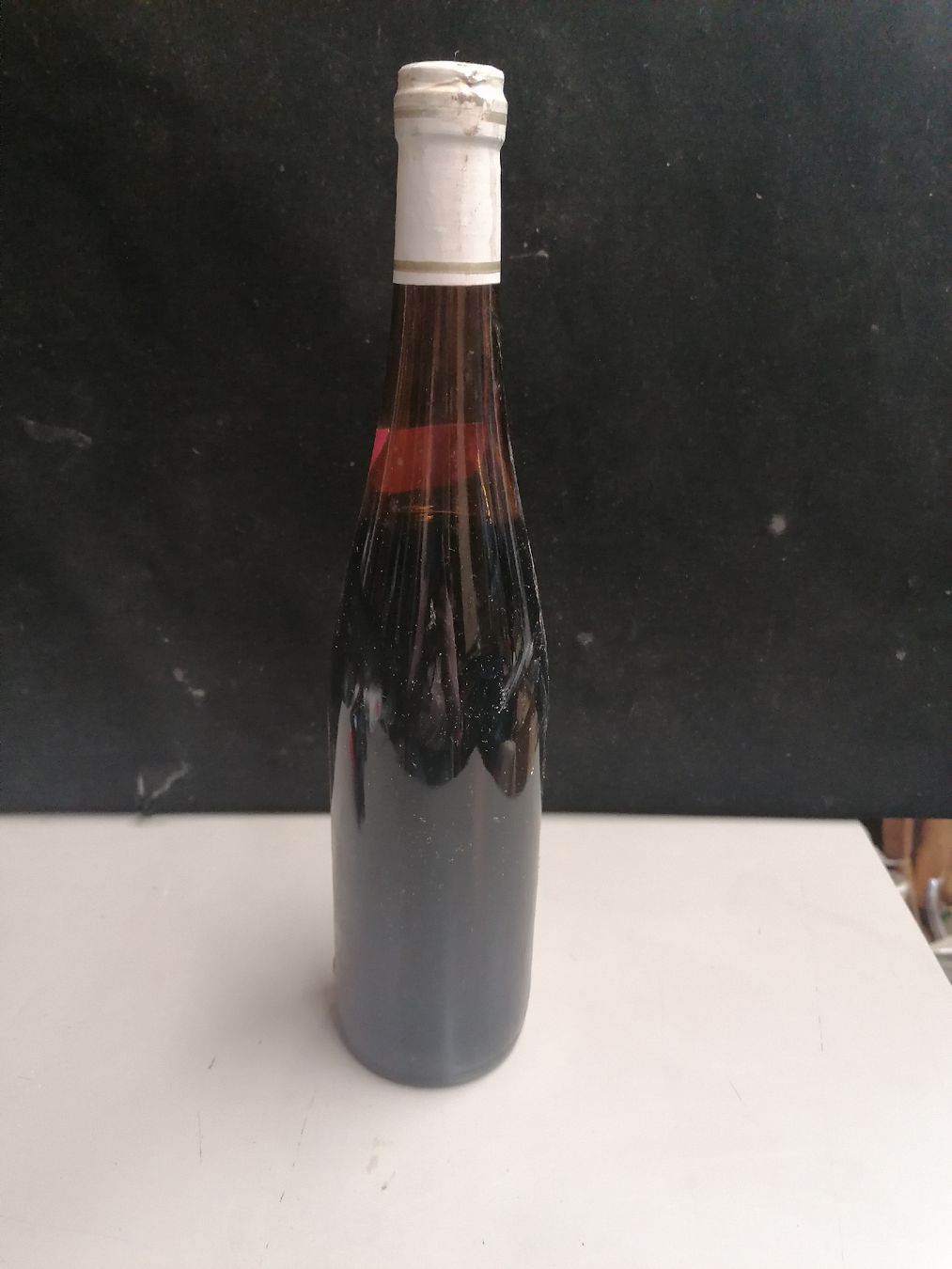 Vino: AU VIEUX CHÂLET 1975 – Nuovo (secondo la descrizione) da Genève venduto da Leboucheoreilles 4