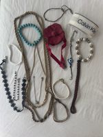 Collier et bracelets variés - Look tendance de l'été!