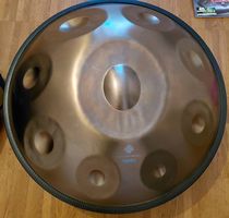 Praktisch neue B-Amara Handpan