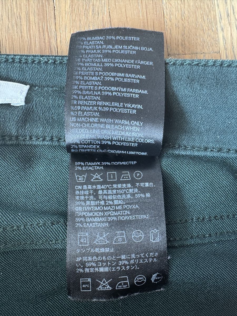 H&M Jeans: Jeans dunkelgrün EUR 38 – Gebraucht aus Münsingen von sam_528s 5