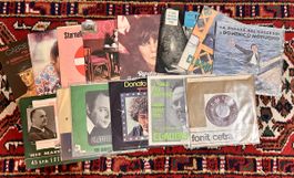 [VINTAGE]: 14 italienische 7“ Vinyl Schallplatten (Konvolut)