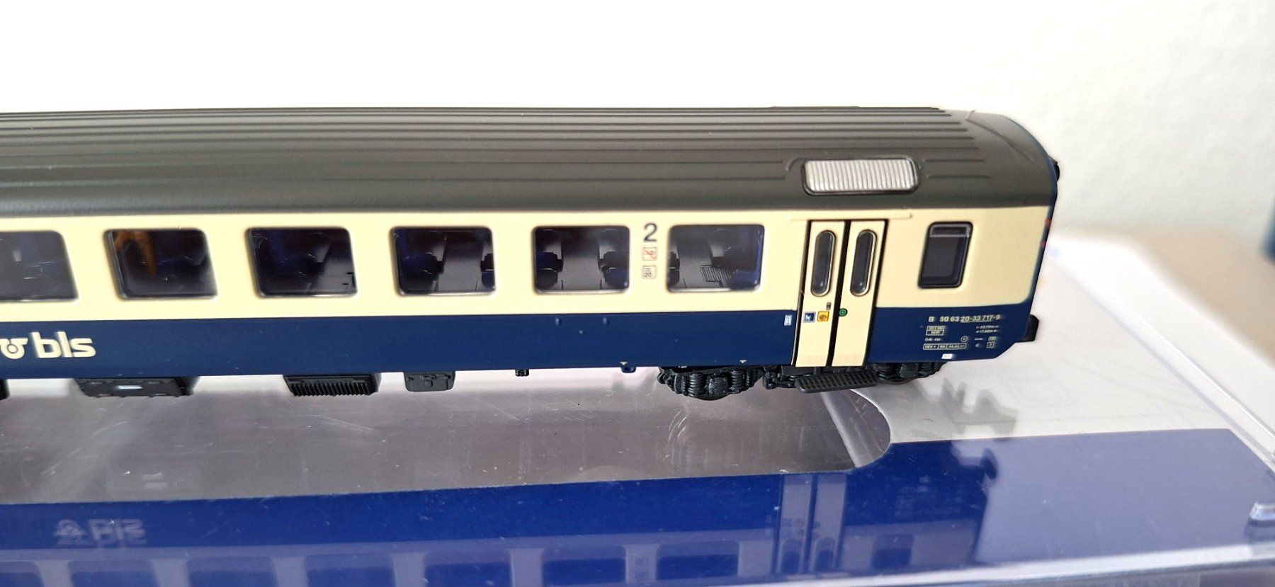 Piko Modelleisenbahnen: Piko BLS  94460   2. Klasse – Neu und originalverpackt aus Biberist von Ntrains 2