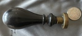 Antikes Wachssiegel mit Monogramm “AHR”