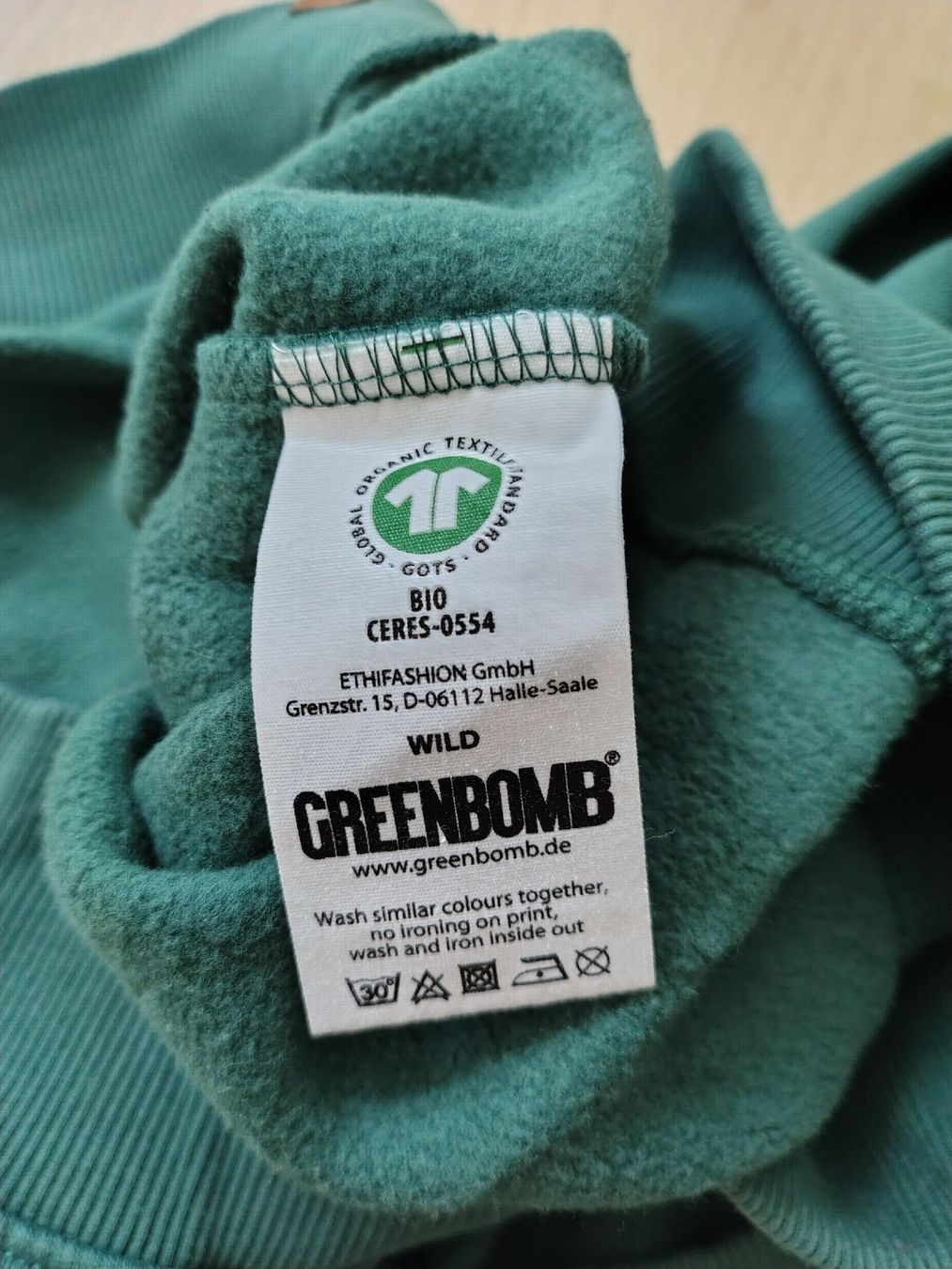 Pullover & Sweatshirts: Pullover Grösse S Greenbomb – Gebraucht aus Regensdorf von szo_xjg5 4