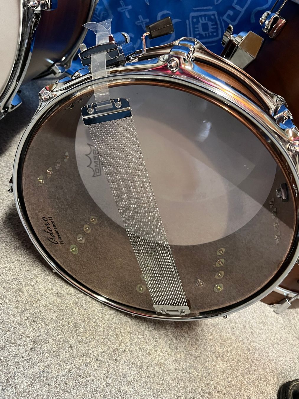 Strumenti musicali: Adoro Drumset 20" Nussbaum – Usato da Pfungen venduto da Herz1960 6