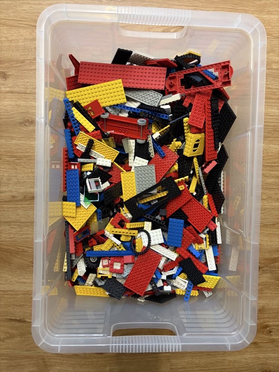 Lego Jouets: Alte Lego gemischt inkl. Box – D'occasion à Birmensdorf ZH par VanMatterh0rn