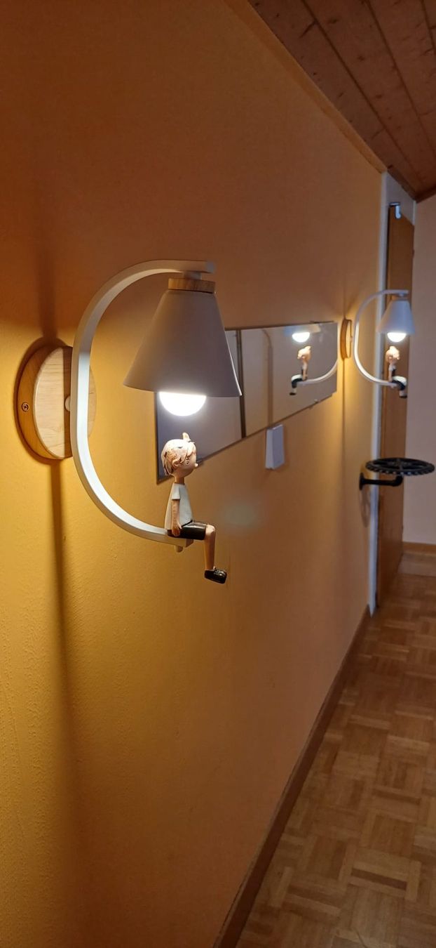 Lampade: Lampes disposées différents endroits télecommande lot 2pce. – Usato da Payerne venduto da jea_m6nb 7