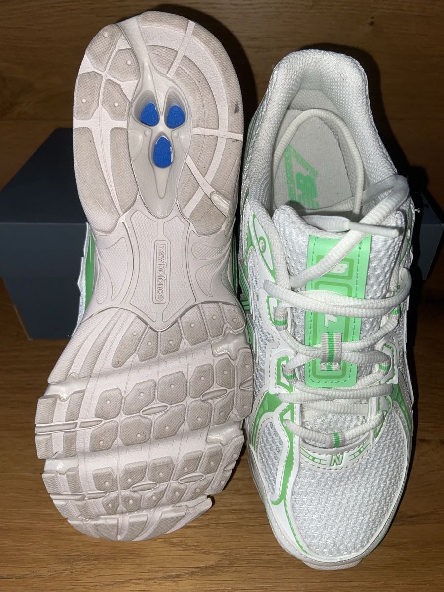 New Balance Scarpe da donna: Damen new balance – Usato da Volketswil venduto da DeAngela 2