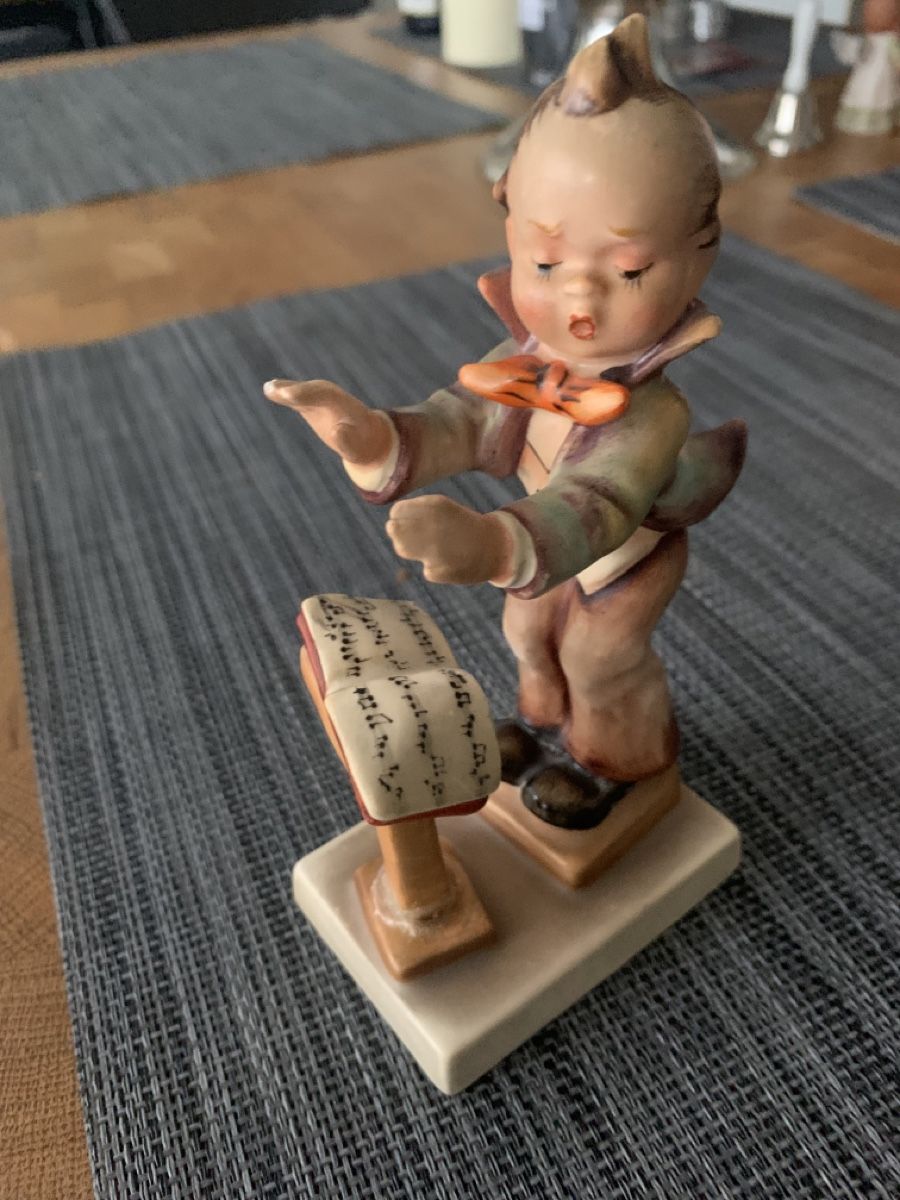 Hummel Figurines: Hummel Figur – D'occasion à Emmen par ama_8wmn 1