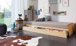 Gäste/Kinderbett und Sofa LÖNNEBERGA