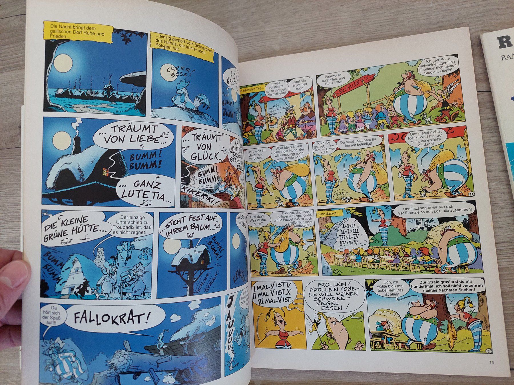 Fumetti: 7 Comics Asterix und Obelix – Usato da Obfelden venduto da Foto_Bild_Kunst_Buch 2