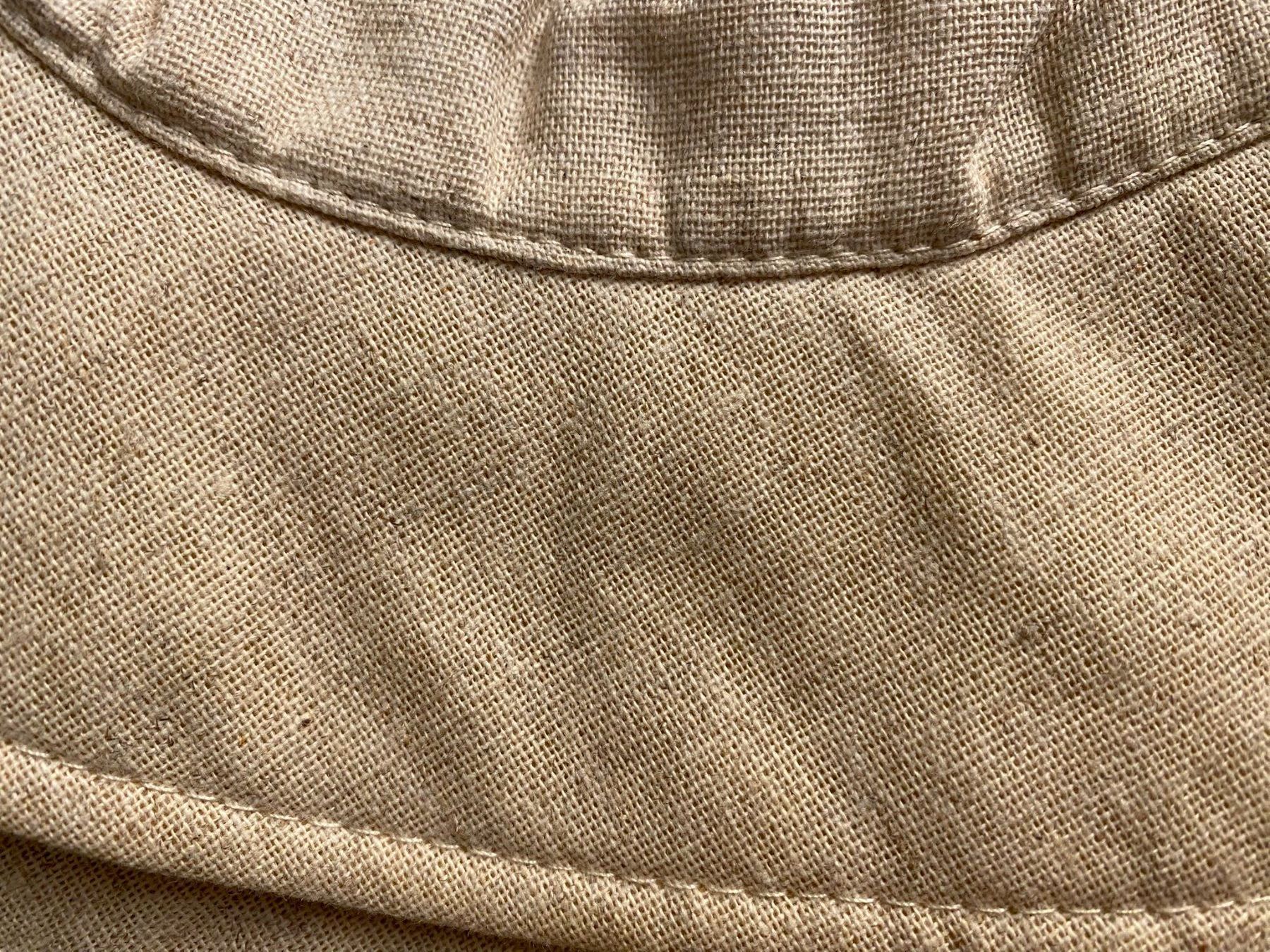 Copricapi, berretti & cappellini: Sonnenhut aus Leinen? beige mit Schleife – Usato da Pratteln venduto da a23_j2gs 5