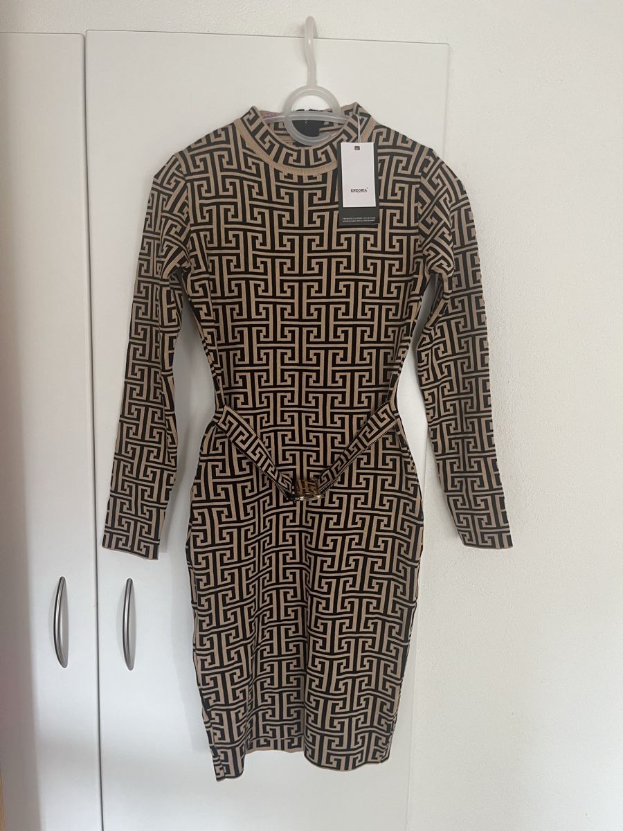Vestiti: Enzoria Kleid, Grösse S-M – Nuovo e nell'imballaggio originale da Wädenswil venduto da Iana32