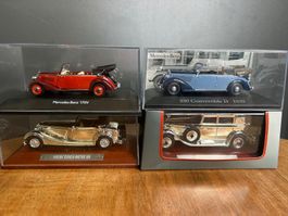 Lot an vier verschiedenen Modell Autos