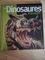 Livre Les Dinosaures à la loupe