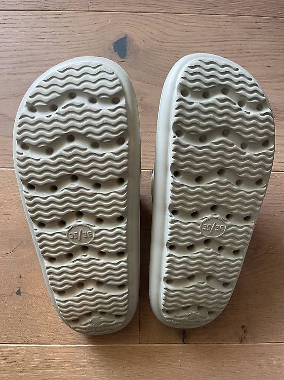 Scarpe da uomo: Claquettes taille 35-36 – Usato da Bavois venduto da Nanao12 1