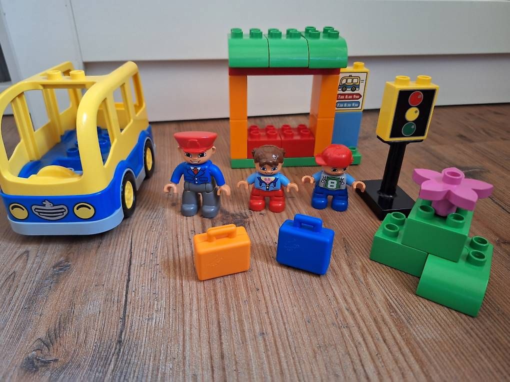 Giocattoli: Duplo Schulbus 10528 – Usato da Chur venduto da weinher 2