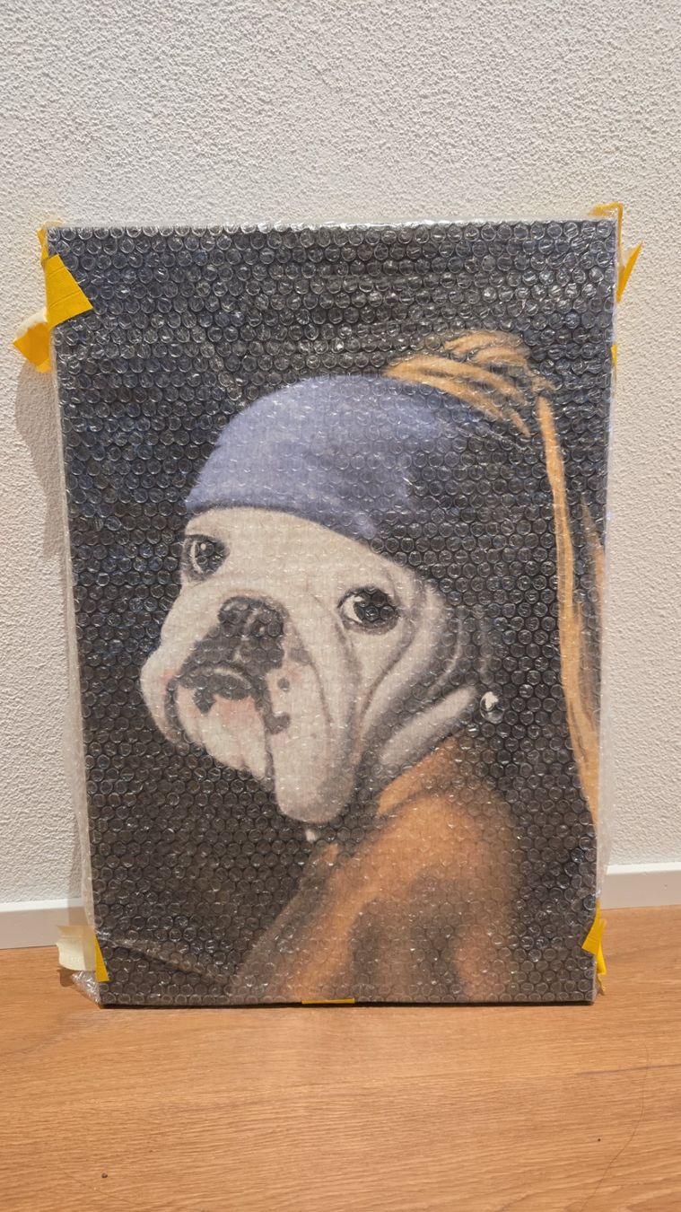 Foto & Immagini: Oliver Gal - Dog with pearl earring – Nuovo (secondo la descrizione) da Wolfhausen venduto da Gmarie 2