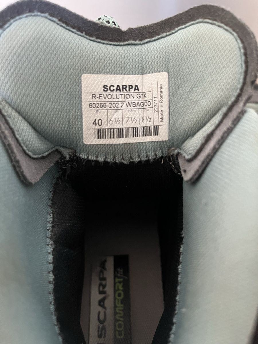 Scarpa Chaussures hommes: Scarpa R-Evolution GTX - 40 – D'occasion à Arbedo par gregmccooper 5