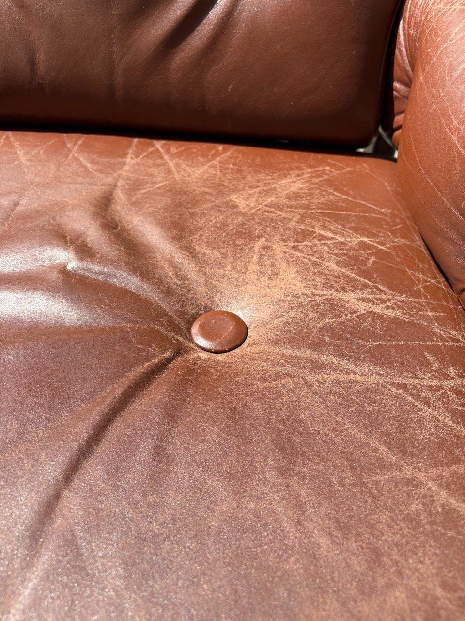 Sessel: Mid-Century Ledersessel – Gebraucht aus Ins von ab_80 4