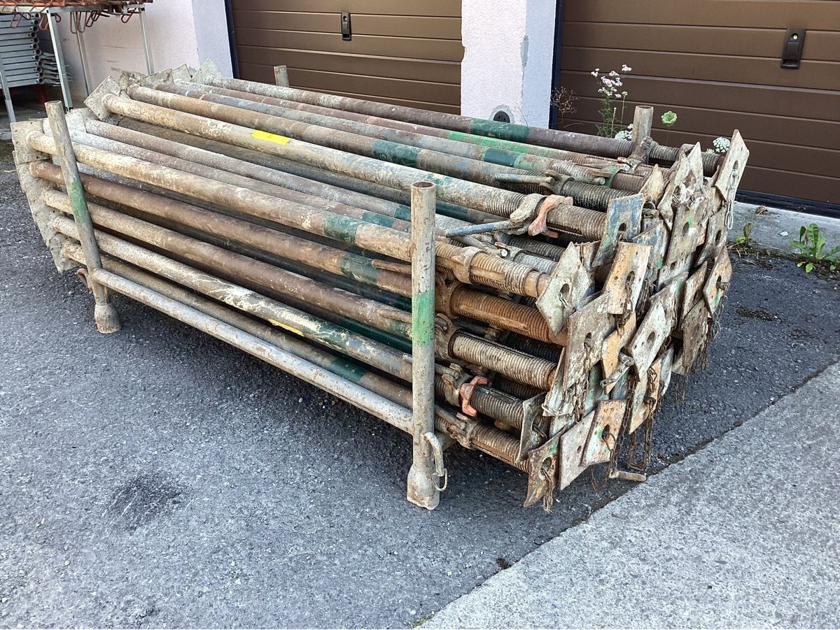 Tous les outils: Deckenstützen, Spriesse  – D'occasion à niederurnen par Hagugelmann 3