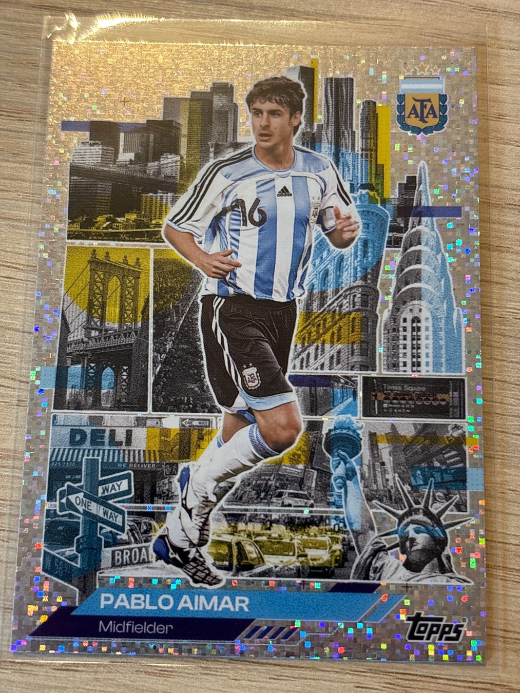 Topps Cartes à collectionner: Topps Argentina Team Set 25/26 Pablo Aimar Static Parallel – Neuf (Voir description) à Zürich par BVBWINNER