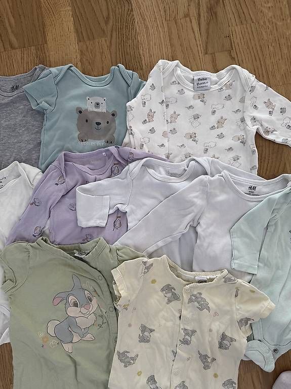 Kleiderpakete & -sets: Kleider Paket Baby Grösse 62-68 – Gebraucht aus Zumikon von ant_n8vp 1