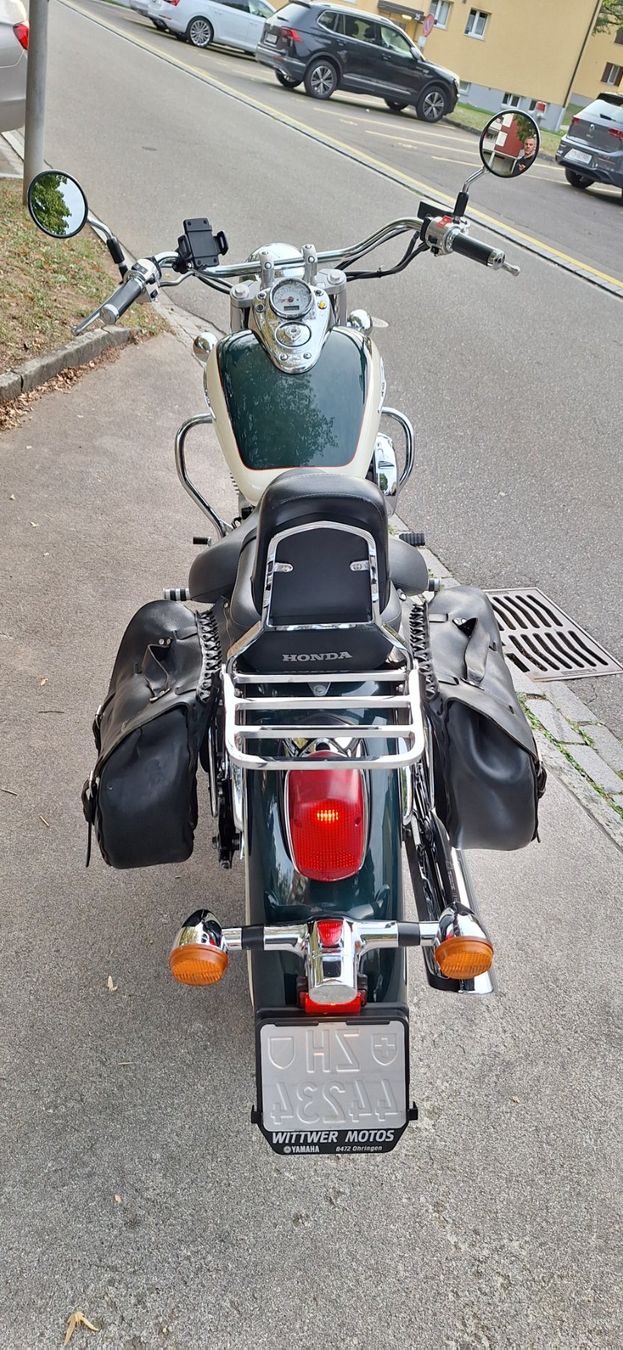 Honda Chopper: Honda VT 750C/C2 Shadow – Usato da Regensdorf venduto da Raketa 6