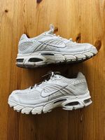 Nike Air Max Moto 2K