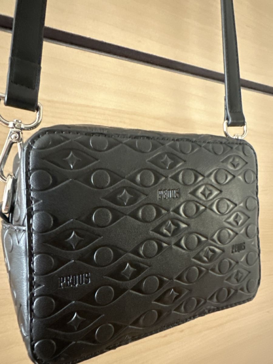 Taschen: Pequs Umhängetasche – Gebraucht aus Bad Ragaz von Nikis_Markt 1