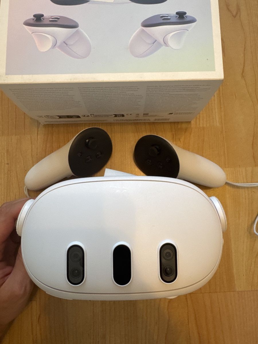 Meta Casco VR: Meta Quest 3 128GB – Nuovo (secondo la descrizione) da Zürich venduto da yoe_fr5d 1