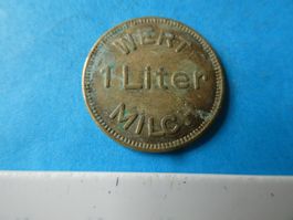 uralter Jeton für 1 Liter Milch, V.C.M. (Chur)