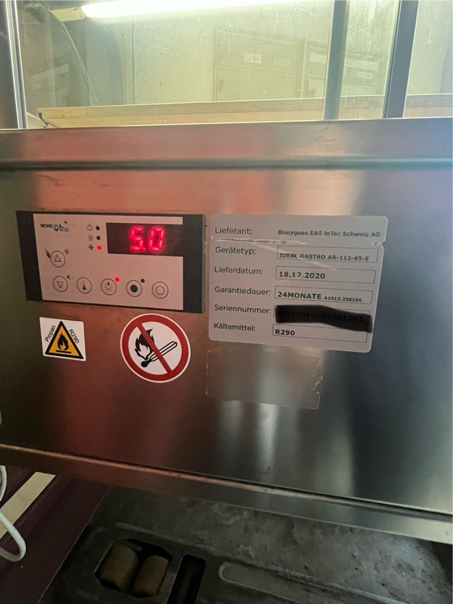 Frigoriferi: KÜHLVITRINE IDEAL AKE  AR-112-65-E R290 – Usato da Flaach venduto da Auto6011 4