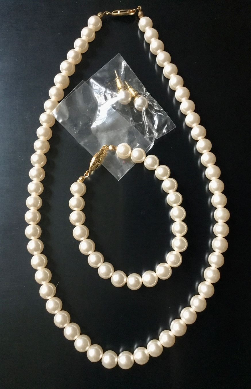 Catenine: Perlen Set: Halskette, Armband & Ohrstecker – Usato da Schlieren venduto da Jeajet 5
