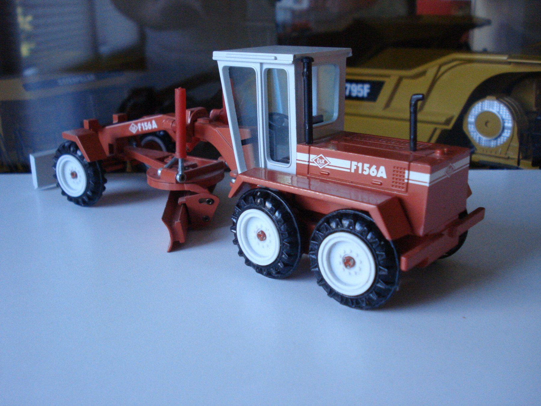 Modellbausätze & Standmodelle: O&K F 156 A Grader – Neu (gemäss Beschreibung) aus Mitlödi von worker04 1
