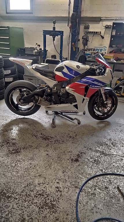 Strada: Honda CBR 1000 – Usato da Stetten AG venduto da garagebigler 3