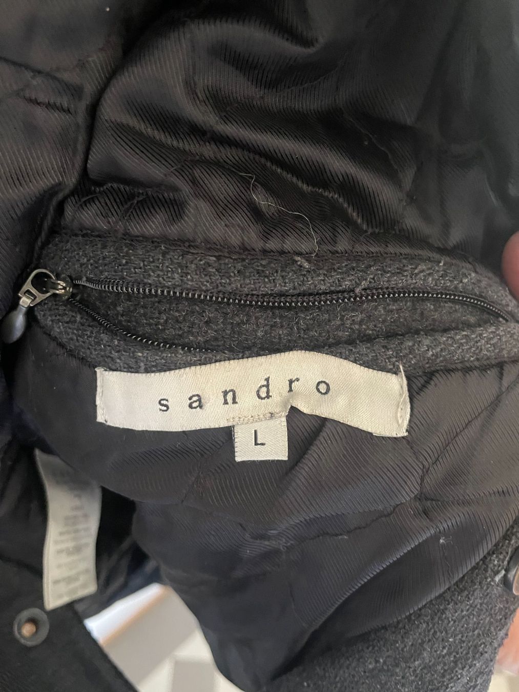 Sandro Giacche: Sandro Black Bomber/Varsity Jacket Wool & Leather L – Usato da Lausanne venduto da amaury.h 2