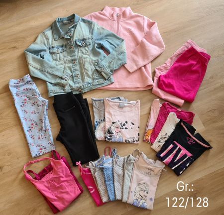 Kleiderpaket Mädchen Gr. 122/128